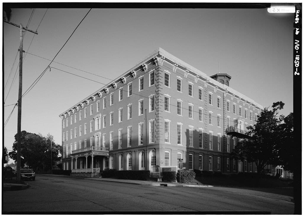 Patee House, St. Joseph, headquarters of Russell, Majors and Waddell.