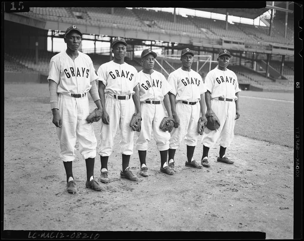Grays players including Buck Leonard and Sam Bankhead at Griffith Stadium.